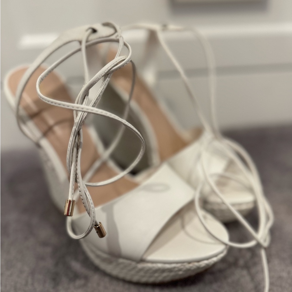 Aldo Sandals - Size 9